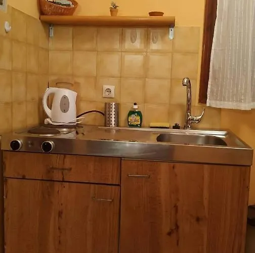 Spiti Mitsis Αρίλλας