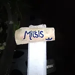 Spiti Mitsis *